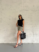 Carica l'immagine nel visualizzatore di Gallery, SHORTS COLOR