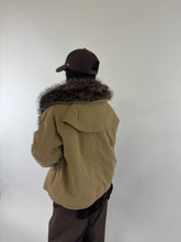 Carica l'immagine nel visualizzatore di Gallery, PIUMINO FUR