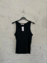 Carica l'immagine nel visualizzatore di Gallery, CANOTTA BASIC