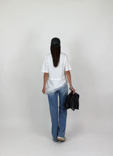Carica l'immagine nel visualizzatore di Gallery, T-SHIRT LOW LACE BIANCA