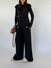 Carica l'immagine nel visualizzatore di Gallery, POINTED SUIT NERO