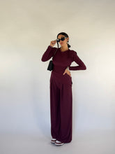 Carica l'immagine nel visualizzatore di Gallery, POINTED SUIT BORDEAUX