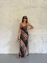 Carica l'immagine nel visualizzatore di Gallery, ABITO TYE-DYE