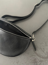 Carica l'immagine nel visualizzatore di Gallery, Side bag