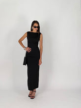 Carica l'immagine nel visualizzatore di Gallery, HOLE BACK DRESS
