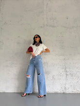 Carica l&#39;immagine nel visualizzatore di Gallery, RIPPED JEANS

