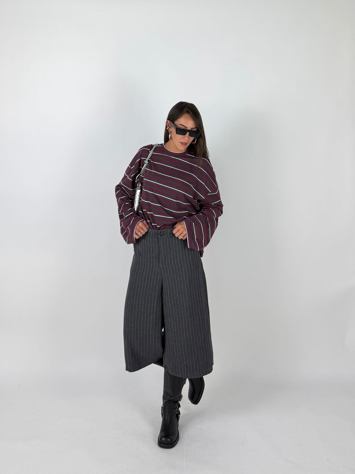 T-SHIRT OVERLINE
