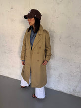 Carica l&#39;immagine nel visualizzatore di Gallery, trench classic
