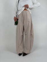 Carica l'immagine nel visualizzatore di Gallery, URBAN PANTS SAND
