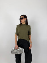 Carica l'immagine nel visualizzatore di Gallery, MAGLIA NECKSHOL OLIVA
