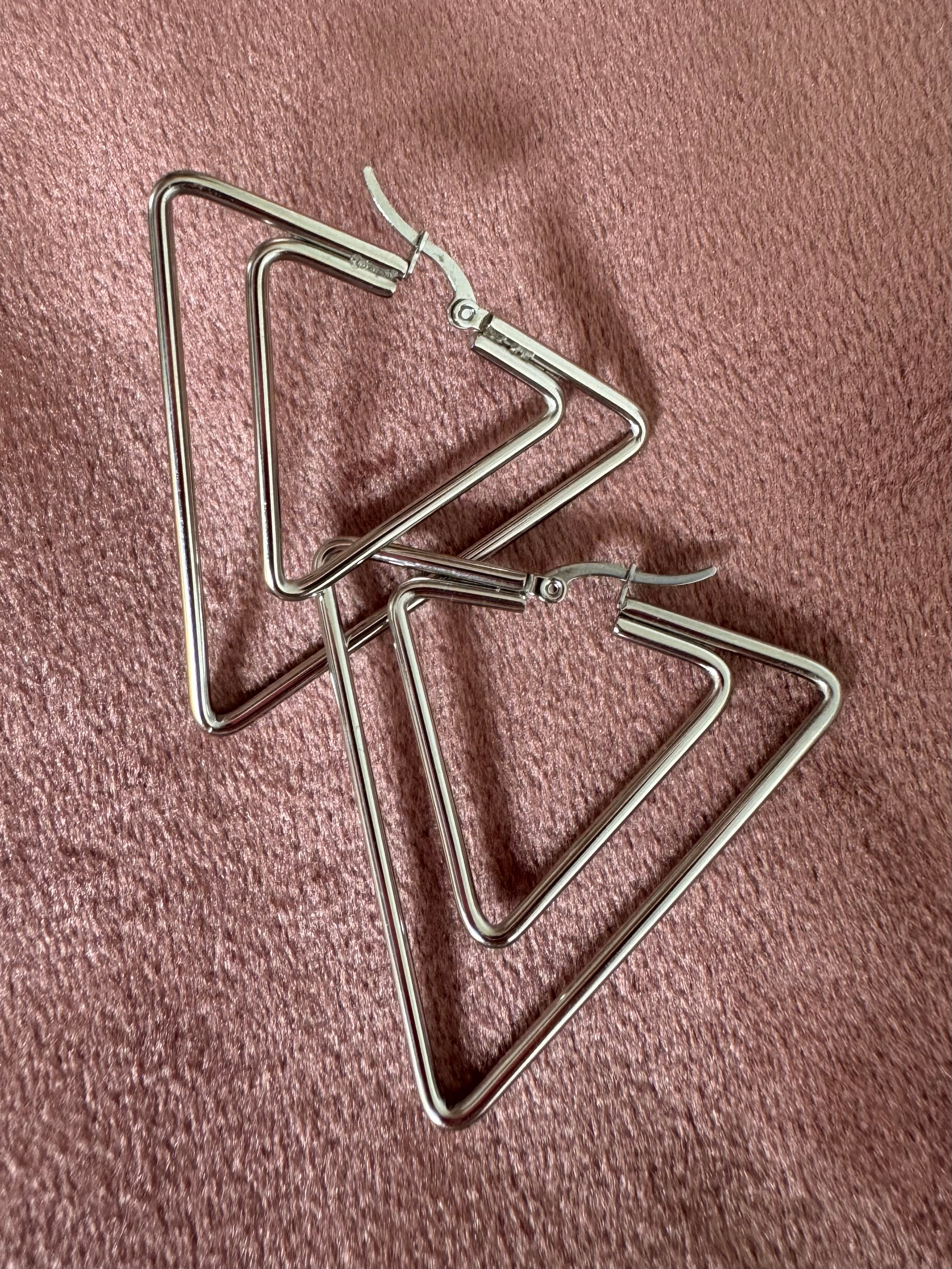 Orecchini double triangle