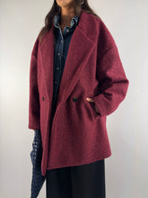 Carica l&#39;immagine nel visualizzatore di Gallery, COAT CURLY BORDEAUX
