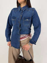 Carica l'immagine nel visualizzatore di Gallery, JEANS SHIRT
