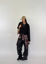 Carica l&#39;immagine nel visualizzatore di Gallery, T-SHIRT SHOL NERA
