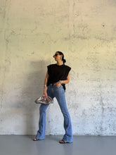 Carica l&#39;immagine nel visualizzatore di Gallery, T-SHIRT SHOULDER OVER
