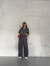Carica l&#39;immagine nel visualizzatore di Gallery, TRACKSUIT ANTRACITE
