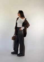 Carica l&#39;immagine nel visualizzatore di Gallery, MAGLIA CUT BIANCA
