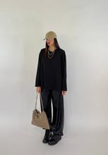 Carica l&#39;immagine nel visualizzatore di Gallery, T-SHIRT SHOL NERA
