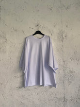 Carica l&#39;immagine nel visualizzatore di Gallery, T-SHIRT JUST BIANCA
