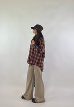 Carica l&#39;immagine nel visualizzatore di Gallery, CAMICIA CHECK ROSSA
