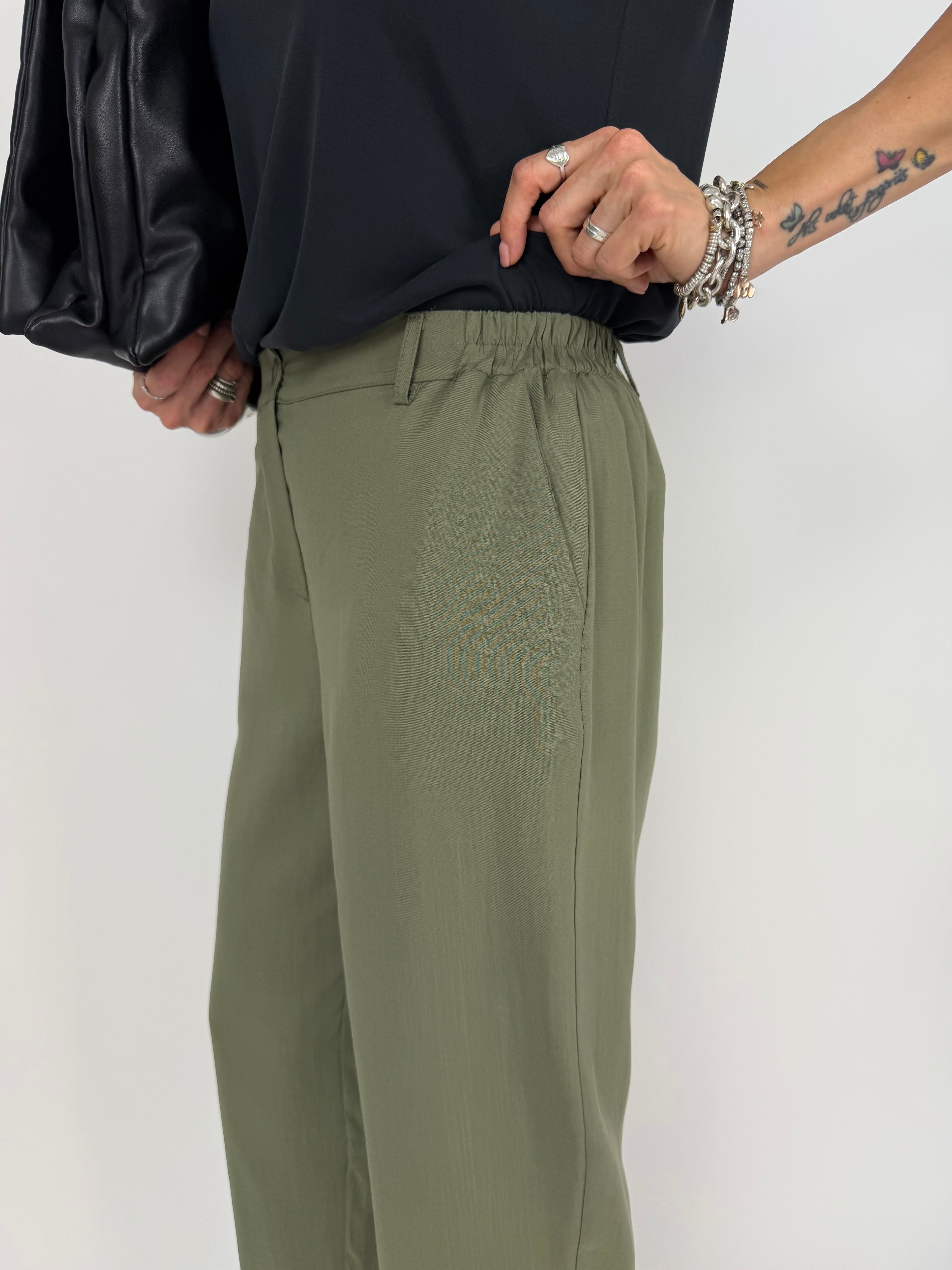 CHINO PANTS OLIVA