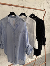 Carica l&#39;immagine nel visualizzatore di Gallery, shirt strass
