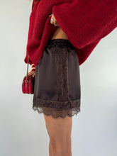 Carica l&#39;immagine nel visualizzatore di Gallery, SHORTS LACE CHOCO
