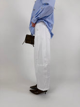 Carica l'immagine nel visualizzatore di Gallery, JEANS MALL BIANCO
