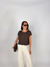 Carica l'immagine nel visualizzatore di Gallery, T-SHIRT SQUARE CHOCO
