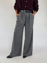 Carica l&#39;immagine nel visualizzatore di Gallery, BB PANTS GRIGIO
