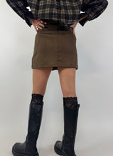 Carica l&#39;immagine nel visualizzatore di Gallery, GONNA SUEDE
