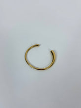 Carica l'immagine nel visualizzatore di Gallery, MINI BANGLE GOLD
