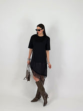 Carica l'immagine nel visualizzatore di Gallery, T-SHIRT DRESS NERA
