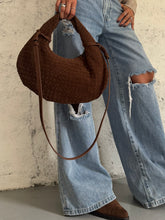 Carica l&#39;immagine nel visualizzatore di Gallery, ROUND BAG NOCCIOLA
