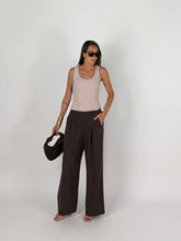 Carica l'immagine nel visualizzatore di Gallery, TANKTOP VINTAGE ROSA ANTICO
