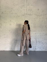 Carica l&#39;immagine nel visualizzatore di Gallery, PASTEL SUIT
