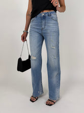 Carica l'immagine nel visualizzatore di Gallery, JEANS URBAN RIPPED
