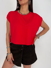 Carica l'immagine nel visualizzatore di Gallery, T-SHIRT SQUARE ROSSO
