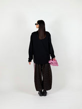 Carica l'immagine nel visualizzatore di Gallery, FELPA WIDE NERA
