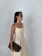 Carica l'immagine nel visualizzatore di Gallery, HONEY DRESS BURRO
