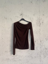 Carica l&#39;immagine nel visualizzatore di Gallery, MAGLIA CUT CACAO
