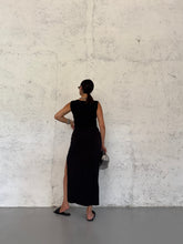Carica l&#39;immagine nel visualizzatore di Gallery, TOP SQUARE NECKLINE

