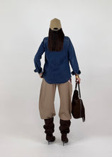 Carica l'immagine nel visualizzatore di Gallery, JEANS SHIRT
