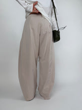 Carica l'immagine nel visualizzatore di Gallery, URBAN PANTS SAND
