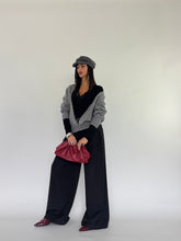 Carica l&#39;immagine nel visualizzatore di Gallery, CARDIGAN BOTTON DOWN GRIGIO
