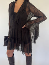 Carica l&#39;immagine nel visualizzatore di Gallery, LACE DRESS MOKA
