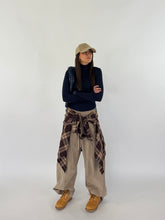 Carica l&#39;immagine nel visualizzatore di Gallery, MAGLIA DOLCEVITA BLU
