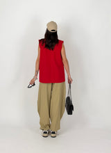 Carica l'immagine nel visualizzatore di Gallery, GILET ONE ROSSO
