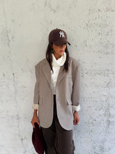 Carica l&#39;immagine nel visualizzatore di Gallery, BLAZER LOOSE FIT TAUPE
