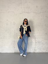 Carica l&#39;immagine nel visualizzatore di Gallery, jewels jacket
